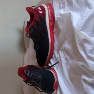 Boys shoes. Size 8.5